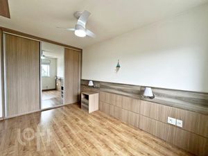 Image 13 - 891828