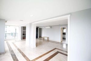 Image 3 - 891832