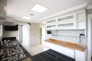 Image 10 - 891832