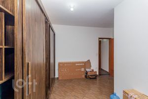 Image 18 - 891853