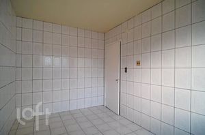 Image 35 - 891865