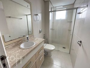 Image 11 - 891882