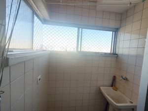 Image 9 - 891918