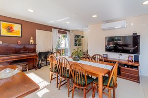 Image 34 - 891919