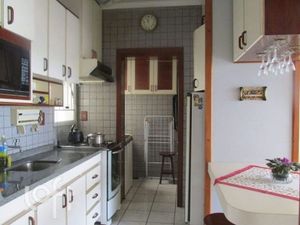 Image 17 - 891921