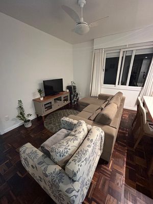Image 1 - 891922