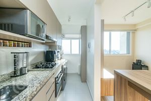 Image 6 - 891960