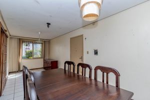 Image 1 - 891962