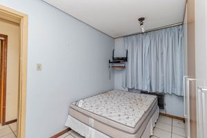 Image 23 - 891962