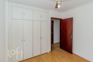 Image 10 - 891963