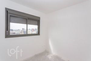 Image 2 - 891985