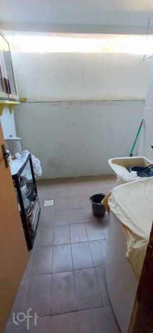 Image 27 - 892035