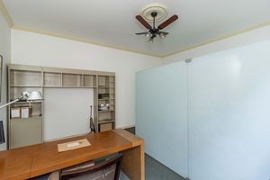 Image 7 - 892036