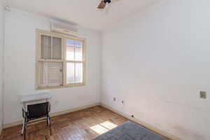 Image 30 - 892036