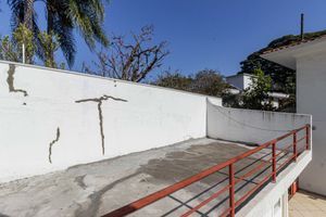 Image 71 - 892036
