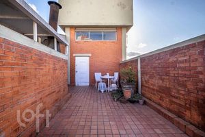 Image 27 - 892043