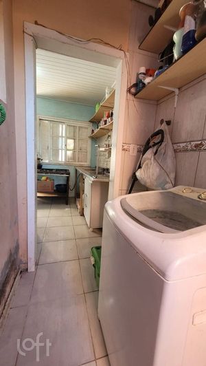 Image 7 - 892044