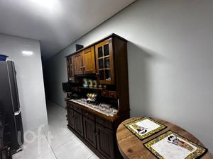 Image 3 - 892101