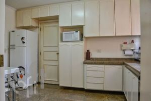 Image 10 - 892133