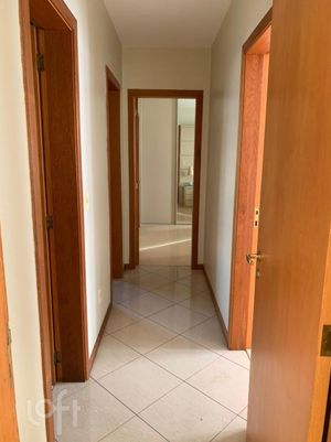 Image 13 - 892143