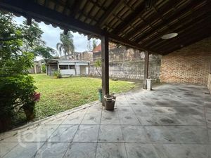 Image 13 - 892158
