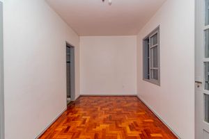 Image 1 - 892173