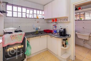 Image 7 - 892188