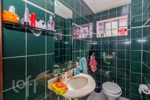 Image 11 - 892188