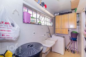 Image 38 - 892188