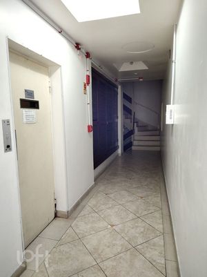 Image 17 - 892189