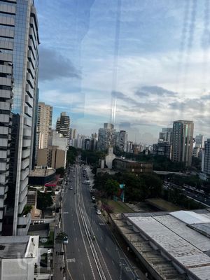Image 15 - 892194