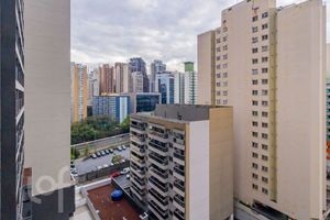 Image 16 - 892203