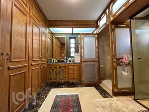 Image 13 - 892221