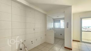 Image 6 - 892241