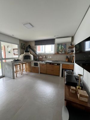 Image 9 - 892244