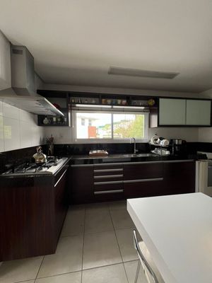 Image 3 - 892244