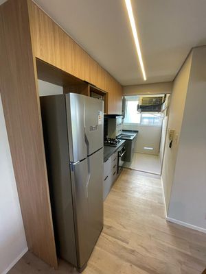 Image 9 - 892249
