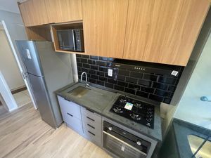 Image 8 - 892249