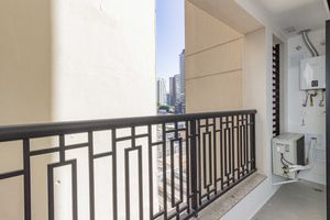 Image 3 - 892254