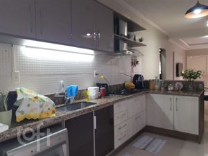 Image 10 - 892311