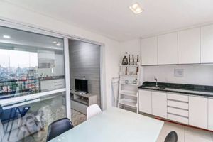 Image 3 - 892316