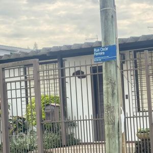Image 17 - 892318