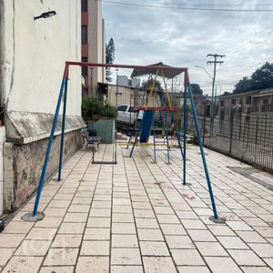 Image 9 - 892318