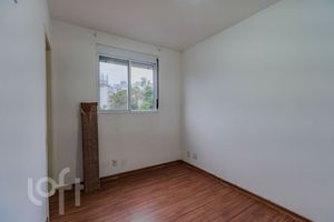 Image 11 - 892319