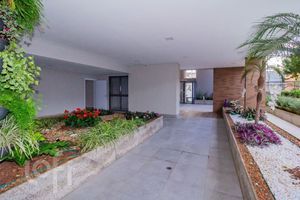 Image 63 - 892323