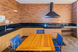 Image 71 - 892323