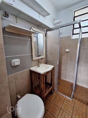 Image 9 - 892328