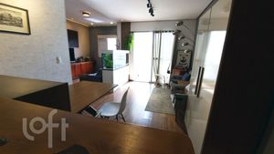 Image 8 - 892330