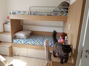Image 10 - 892343