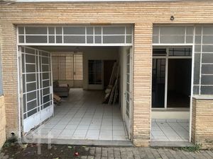 Image 13 - 892349